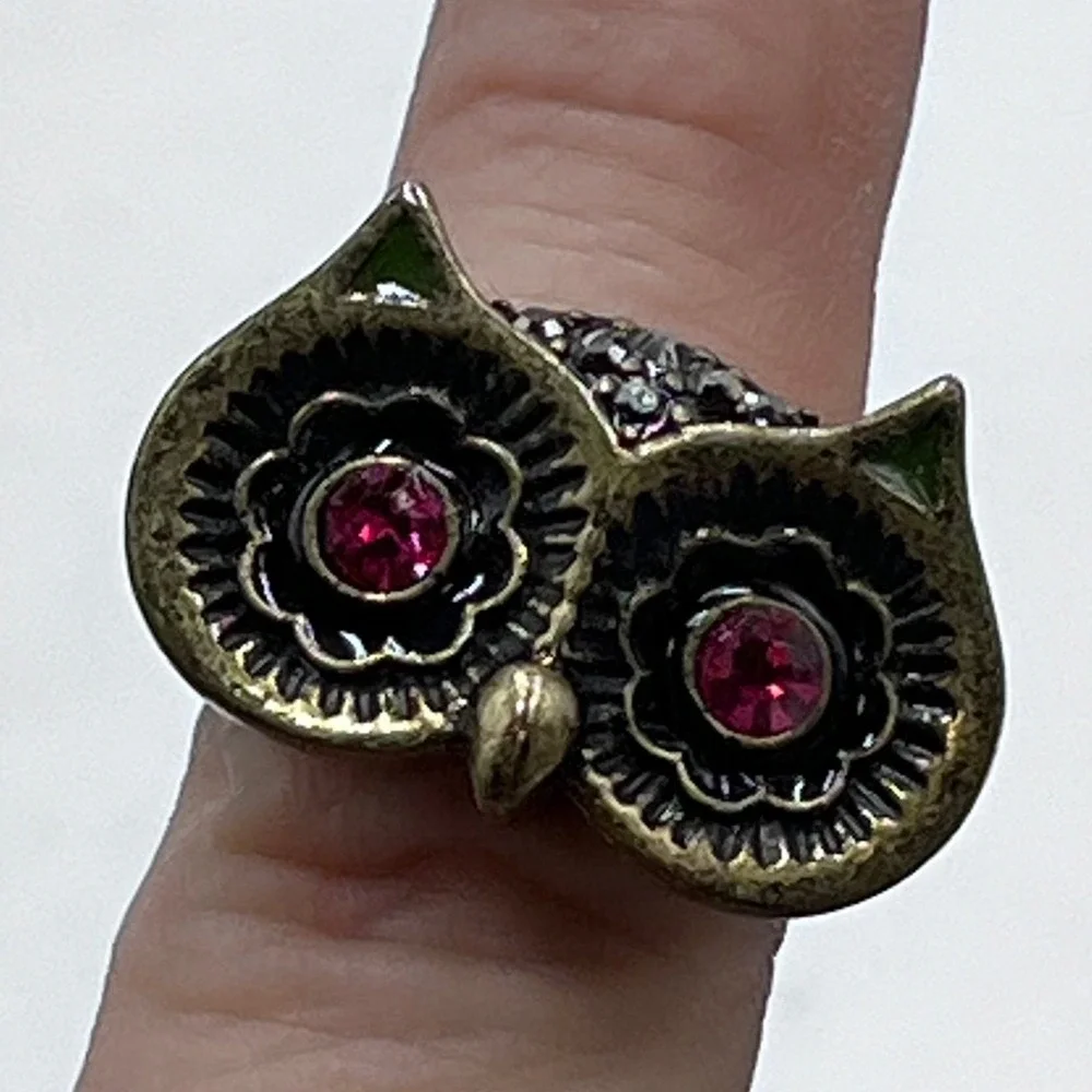 Betsey Johnson Vintage Owl Bronze Pink Rhinestone Vampire Slayer Stretch Ring